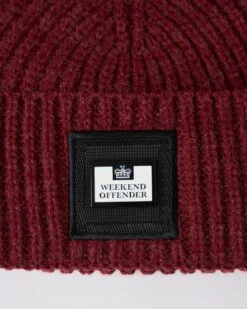 Weekend Offender Marseille Knitted Beanie Oxblood -Clothing Shop ACAW22 03 MARSEILLE OXBLOOD 8133