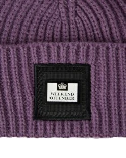 Weekend Offender Georgetown Bobble Hat Dark Grape -Clothing Shop ACAW22 04 GEORGETOWN DARK GRAPE 8210