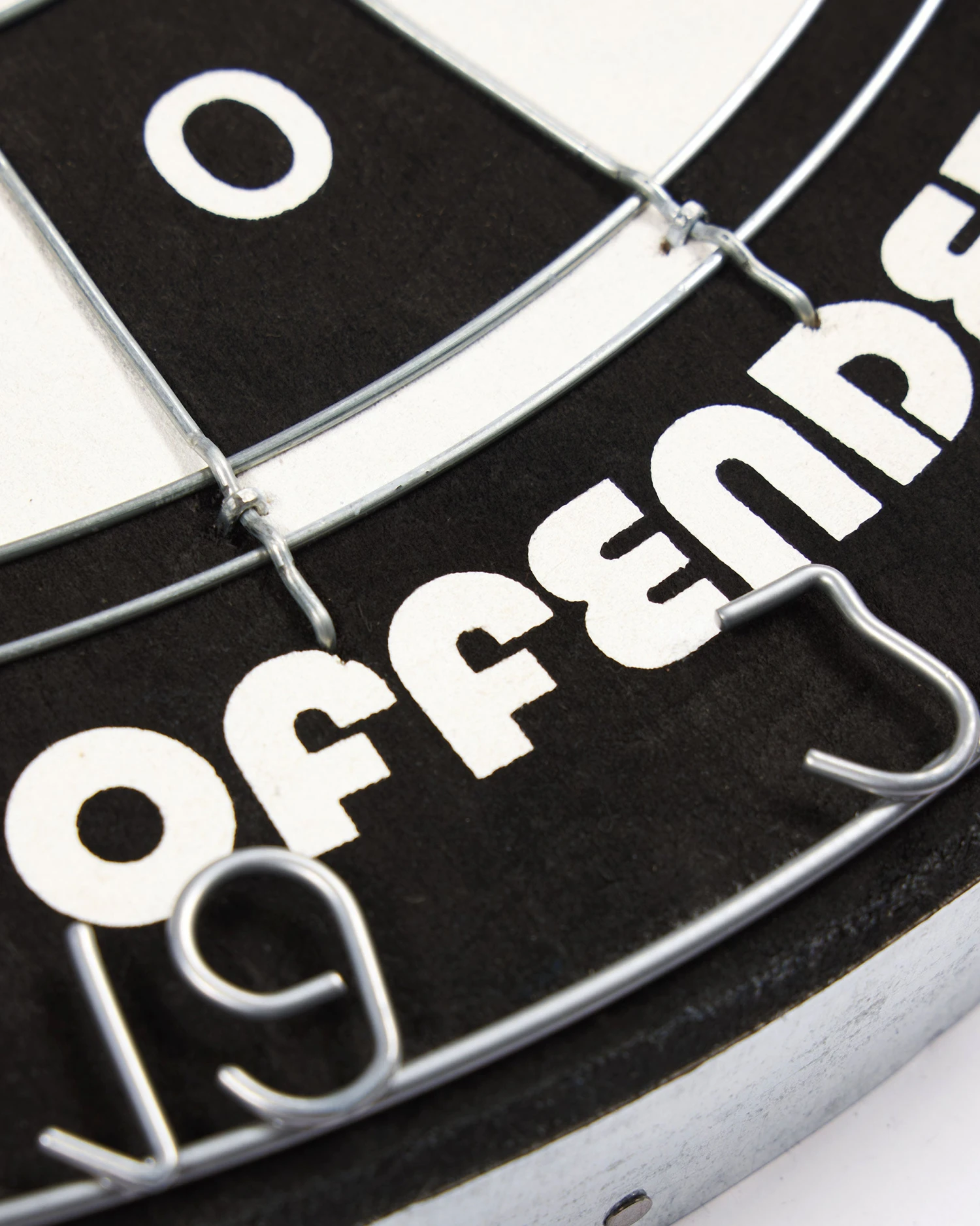 Weekend Offender Dartboard Black 3 Weekend Offender Dartboard Black - Image 3