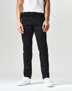 Weekend Offender 444 Tapered Black Denim Jeans 8 Weekend Offender 444 Tapered Black Denim Jeans -Clothing Shop BLACK TAPERED 2222 MODEL