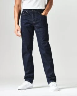 Weekend Offender 444 Easy Dark Rinsed Denim Jeans -Clothing Shop DARK RINSE EASY 2171 MODEL