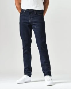 Weekend Offender 444 Tapered Dark Rinsed Denim Jeans -Clothing Shop DARK RINSE TAPERED 2201 MODEL