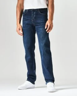 Weekend Offender 444 Easy Dark Vintage Denim Jeans 8 Weekend Offender 444 Easy Dark Vintage Denim Jeans -Clothing Shop DARK VINTAGE EASY 2176 MODEL
