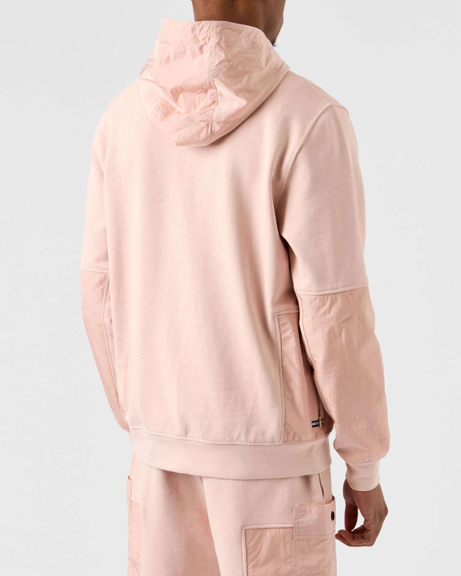 Weekend Offender Murata Pocket Hoodie Rosewater 4 Weekend Offender Murata Pocket Hoodie Rosewater - Image 4