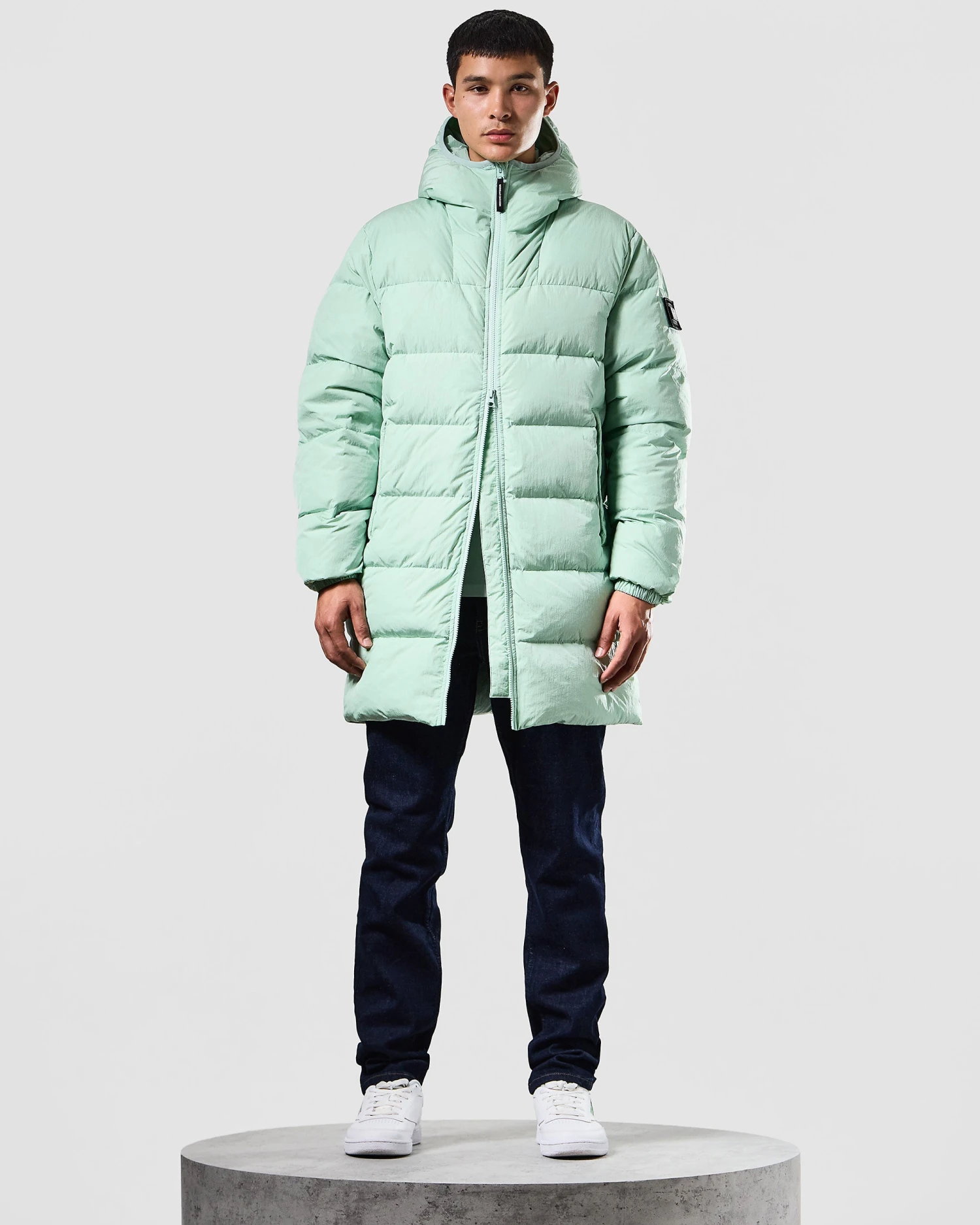 Weekend Offender Sapporo Down Jacket Mint Tea Green 2 Weekend Offender Sapporo Down Jacket Mint Tea Green - Image 2