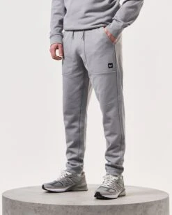 Weekend Offender Rebolledo Jogger Pants Smokey Grey 10 Weekend Offender Rebolledo Jogger Pants Smokey Grey -Clothing Shop JPSS2405 REBOLLEDO SMOKEY 6009 MODEL