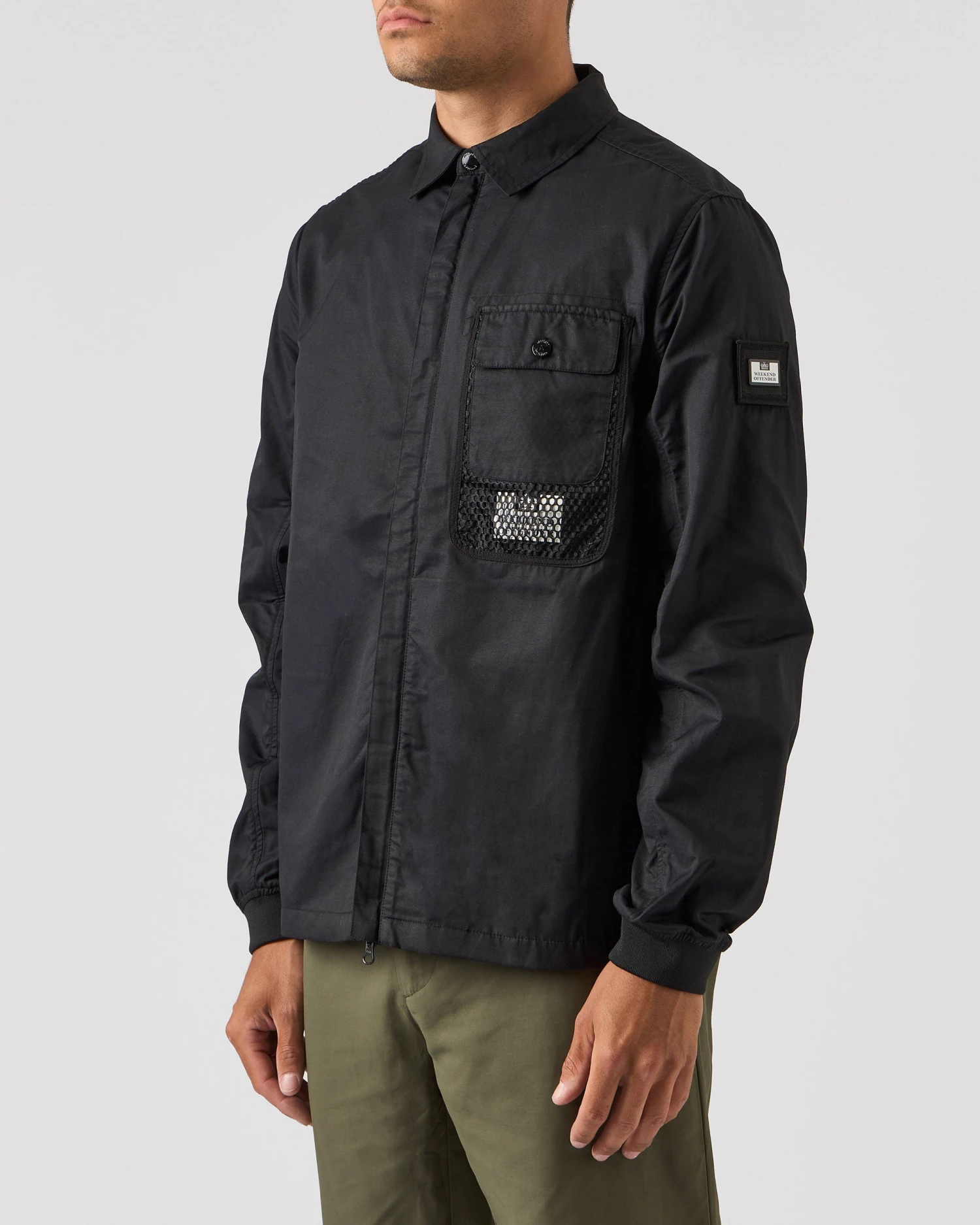 Weekend Offender Latmun Mesh Pocket Over-Shirt Black 2 Weekend Offender Latmun Mesh Pocket Over-Shirt Black - Image 2