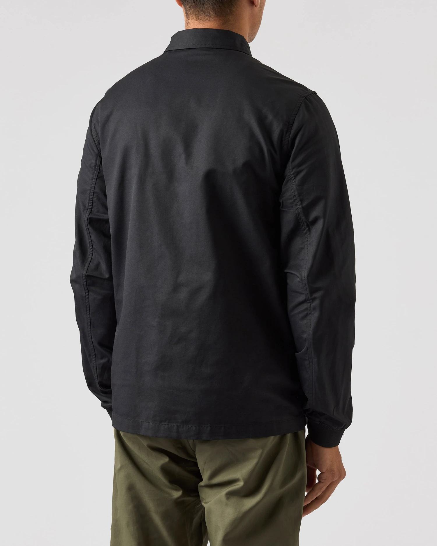 Weekend Offender Latmun Mesh Pocket Over-Shirt Black 4 Weekend Offender Latmun Mesh Pocket Over-Shirt Black - Image 4
