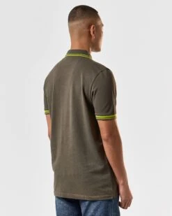 Weekend Offender Levanto Polo Shirt Castle Green/Limeish Green 9 Weekend Offender Levanto Polo Shirt Castle Green/Limeish Green -Clothing Shop POSS2408 LEVANTO CASTLE GREEN LIMEISH 3963 MODEL