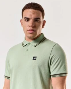 Weekend Offender Levanto Polo Shirt Pale Moss Green/Castle Green 10 Weekend Offender Levanto Polo Shirt Pale Moss Green/Castle Green -Clothing Shop POSS2408 LEVANTO PALE MOSS 5001 MODEL