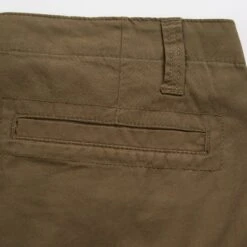 Weekend Offender Mascia Cargo Shorts Conifer 17 Weekend Offender Mascia Cargo Shorts Conifer -Clothing Shop SS21 STSS21 02 MASCIA CONIFER DETAIL 4