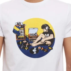 Weekend Offender Hand Of God Graphic T-Shirt White -Clothing Shop SS22 PTSS22 04 HAND OF GOD WHITE DETAIL 1