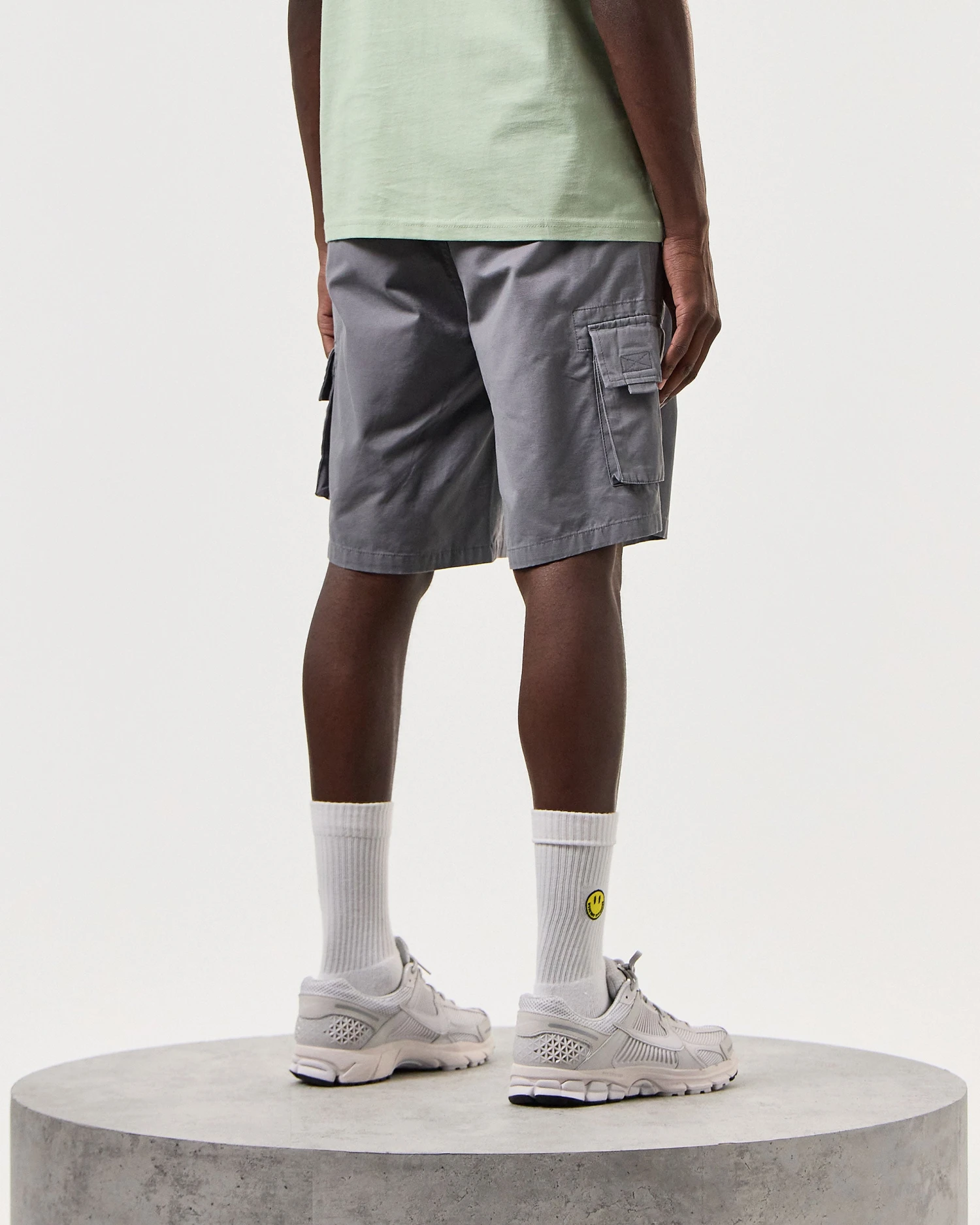 Weekend Offender Mascia Cargo Shorts Smokey Grey 4 Weekend Offender Mascia Cargo Shorts Smokey Grey - Image 4