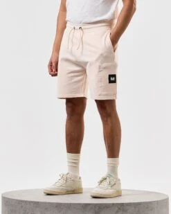 Weekend Offender Hawkins Jogger Shorts Alabaster -Clothing Shop STSS2401 HAWKINS ALABASTER 3909 MODEL