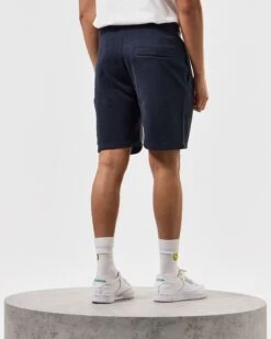 Weekend Offender Hawkins Jogger Shorts Navy -Clothing Shop STSS2401 HAWKINS NAVY 3879 MODEL