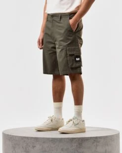 Weekend Offender Mascia Cargo Shorts Castle Green 8 Weekend Offender Mascia Cargo Shorts Castle Green -Clothing Shop STSS2404 MASCIA CASTLE GREEN 3987 MODEL