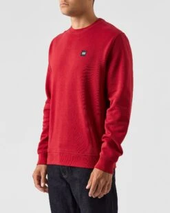 Weekend Offender Ferrer Sweatshirt Scarlet Red -Clothing Shop SWAW2309 FERRER SCARLET 0360