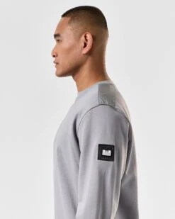 Weekend Offender F Bomb Sweatshirt Smokey Grey -Clothing Shop SWSS2401 F BOMB SMOKEY 3739 MODEL