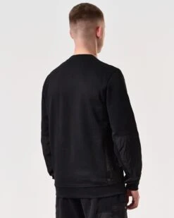 Weekend Offender Sirenko Pocket Sweatshirt Black -Clothing Shop SWSS2410 SIRENKO BLACK 6433 MODEL