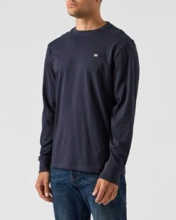 Weekend Offender Mahoney Long Sleeve T-Shirt Navy 9 Weekend Offender Mahoney Long Sleeve T-Shirt Navy -Clothing Shop TSAW2308 MAHONEY NAVY 0351 MODEL