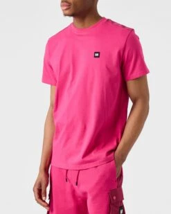 Weekend Offender Garcia T-Shirt Magenta 9 Weekend Offender Garcia T-Shirt Magenta -Clothing Shop TSSS2313 GARCIA MAGENTA 4894