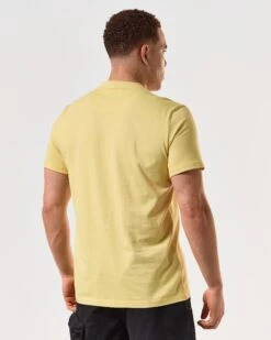 Weekend Offender Cannon Beach T-Shirt Butter Yellow -Clothing Shop TSSS2401 CANNON BEACH BUTTER 5237 MODEL