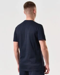 Weekend Offender Millergrove T-Shirt Navy/Periwinkle -Clothing Shop TSSS2402 MILLERGROVE NAVY 5843 MODEL