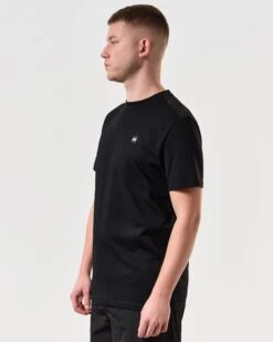 Weekend Offender Garcia T-Shirt Black 8 Weekend Offender Garcia T-Shirt Black -Clothing Shop TSSS2403 GARCIA BLACK 5834 MODEL