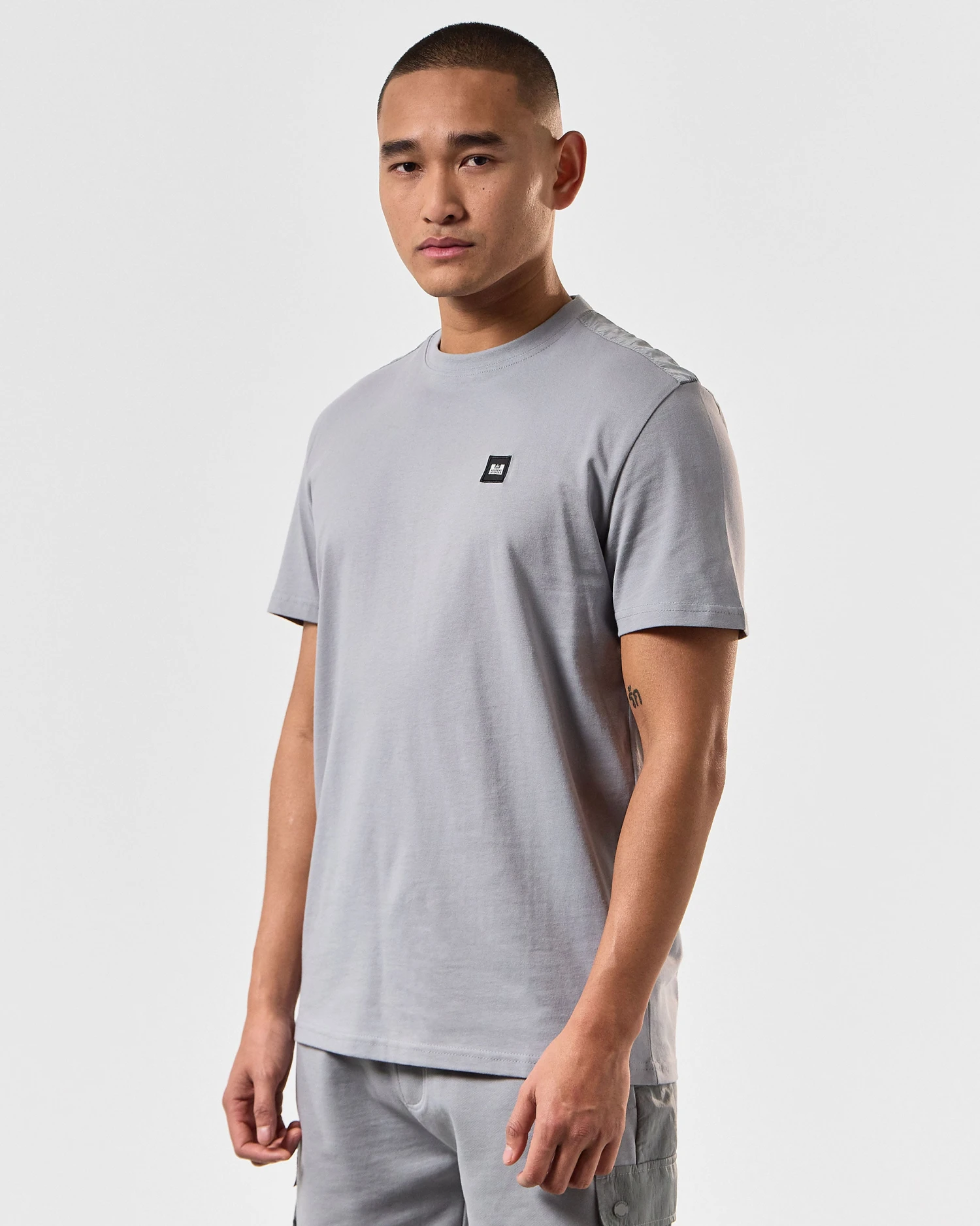 Weekend Offender Garcia T-Shirt Smokey Grey 3 Weekend Offender Garcia T-Shirt Smokey Grey - Image 3