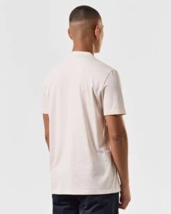 Weekend Offender Manuel T-Shirt Alabaster 9 Weekend Offender Manuel T-Shirt Alabaster -Clothing Shop TSSS2405 MANUEL ALABASTER 4593 MODEL