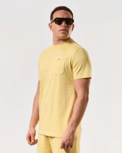 Weekend Offender Kea Pocket T-Shirt Butter Yellow -Clothing Shop TSSS2408 KEA BUTTER 5201 MODEL