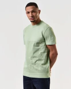 Weekend Offender Ryan T-Shirt Pale Moss Green -Clothing Shop TSSS2417 RYAN PALE MOSS 7202