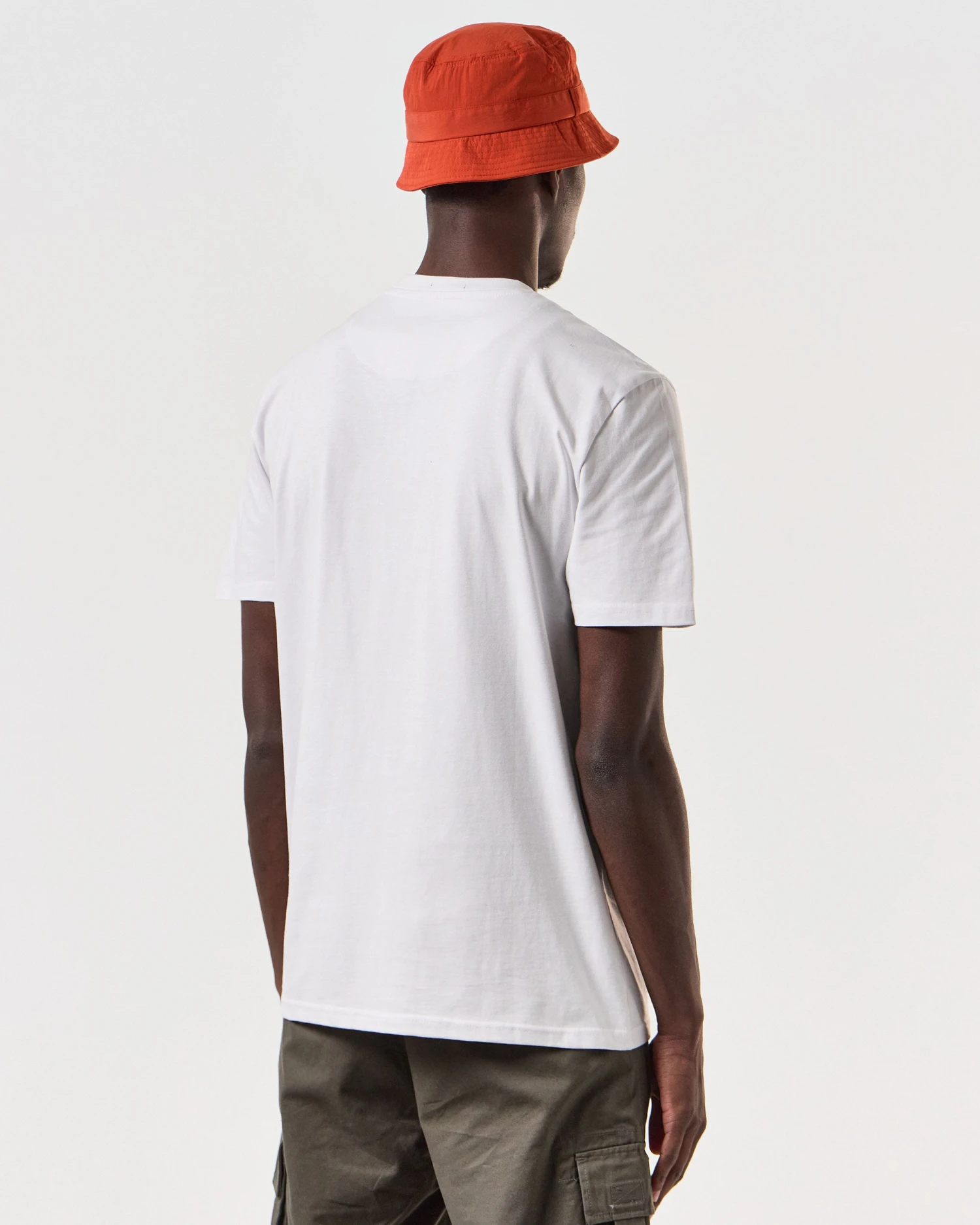 Weekend Offender Stiniva T-Shirt White 4 Weekend Offender Stiniva T-Shirt White - Image 4